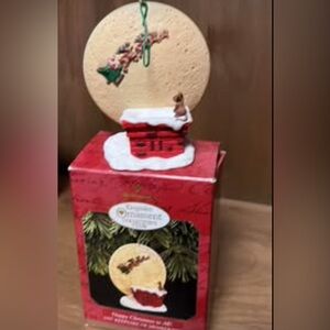 97 Hallmark Happy Christmas to All Santa & Reindeer NIB LIGHTED Tree Ornament